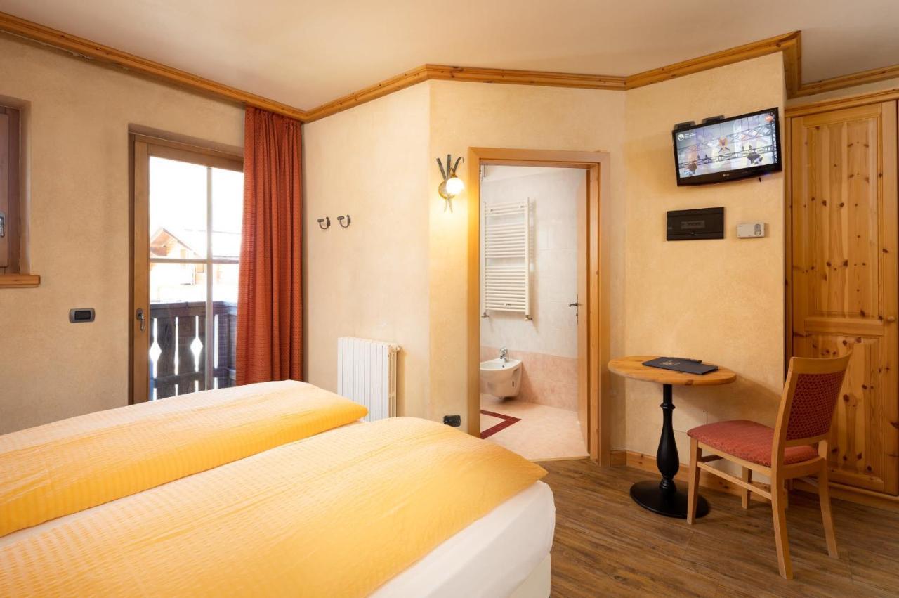 Hotel La Pastorella Livigno Exterior foto
